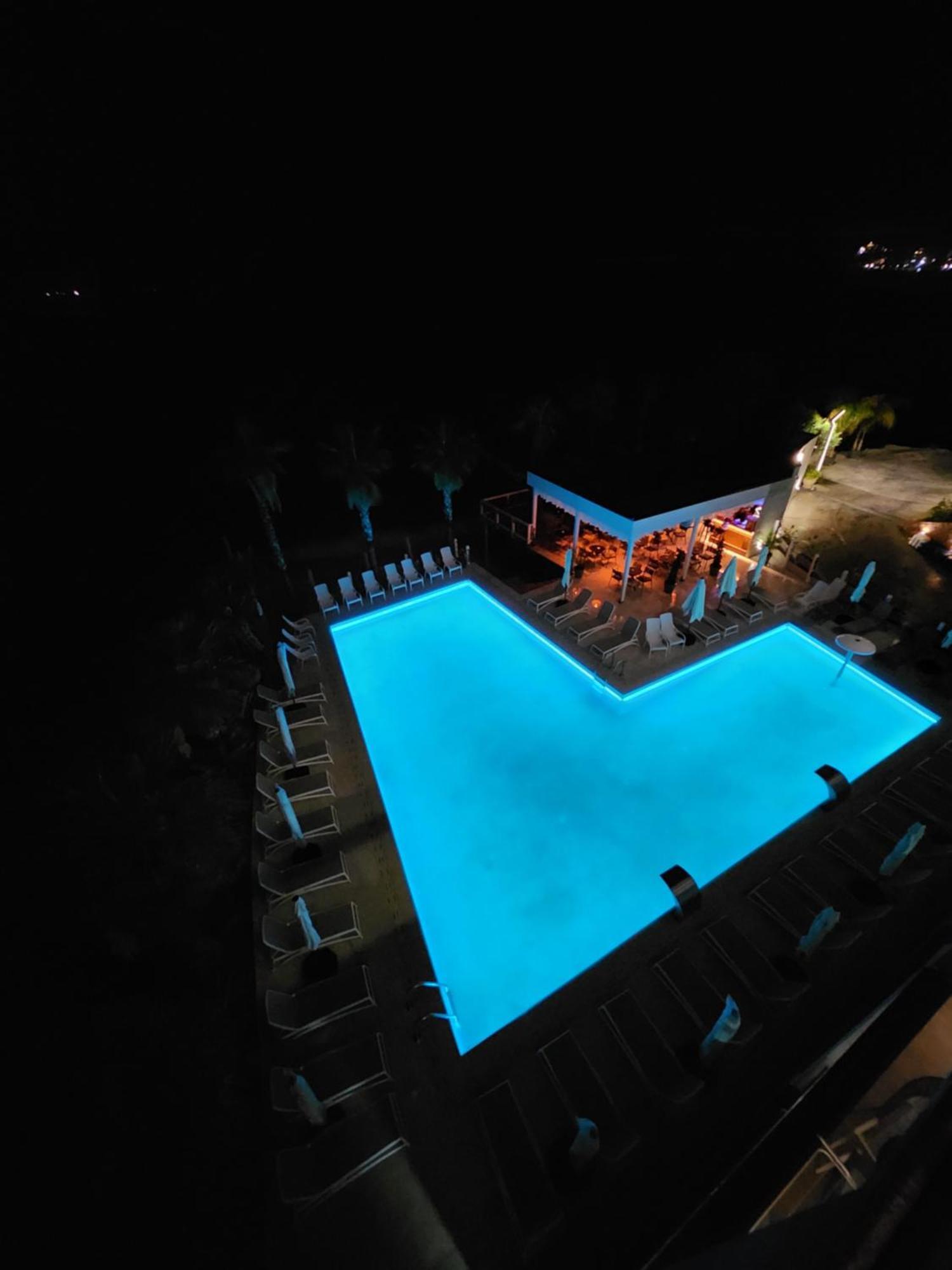 Joelle Premium Hotel Sarandë エクステリア 写真