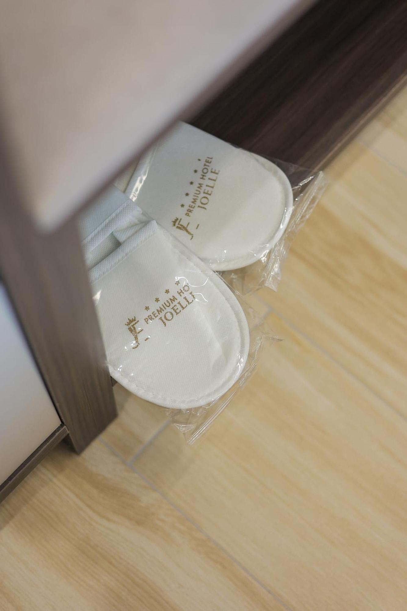 Joelle Premium Hotel Sarandë エクステリア 写真